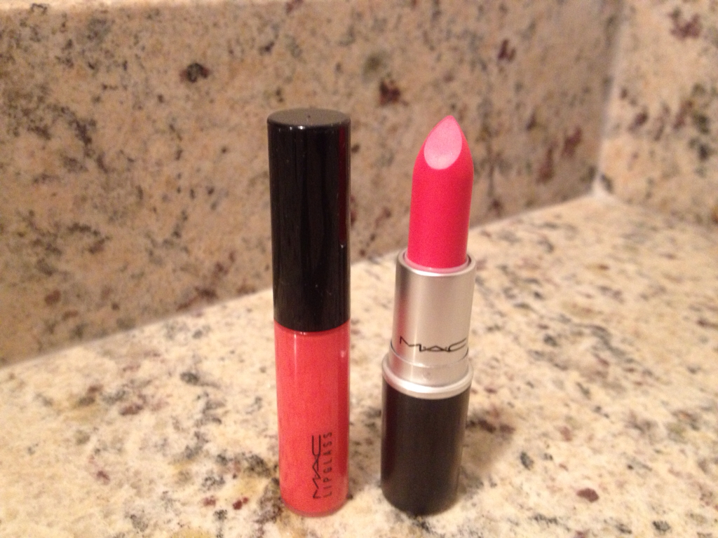 MAC Fashion Sets: Ablaze, Heroine, and Embrace Me Review graphic