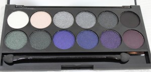 Sleek MakeUP i-Divine Palette in Bad Girl