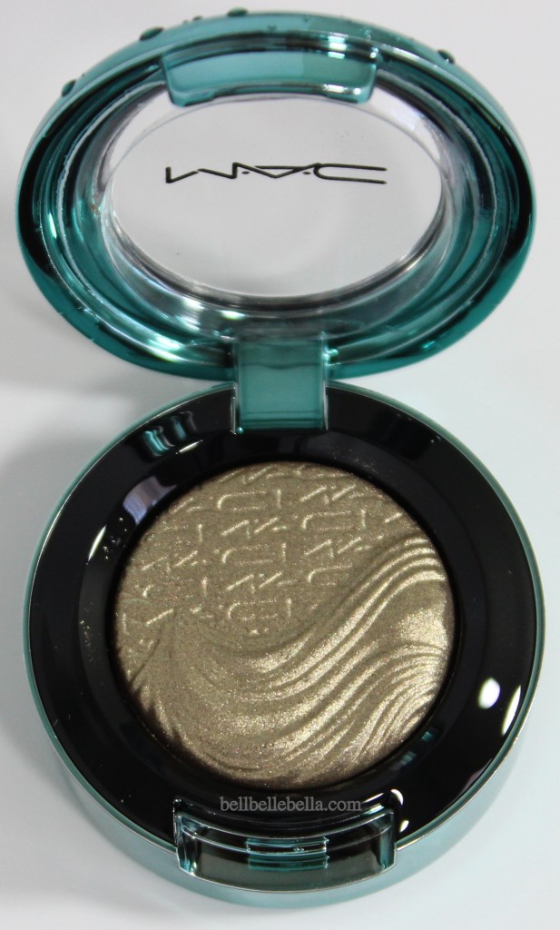 MAC Cosmetics Alluring Aquatic Sea Worship Extra Dimension Eyeshadow